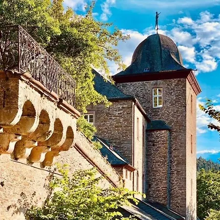 Und Restaurant Burg Schnellenberg Hotel Attendorn