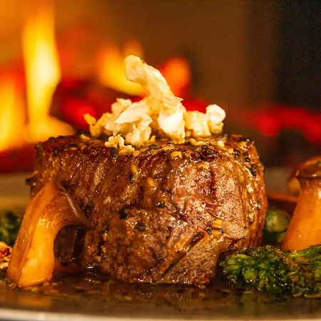 Отель Und Restaurant Burg Schnellenberg 4*