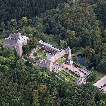 Hotel Und Restaurant Burg Schnellenberg