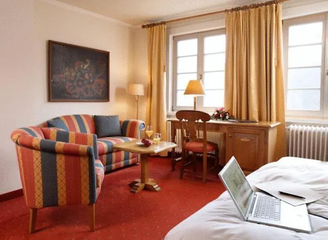 Hotel Und Restaurant Burg Schnellenberg 4*