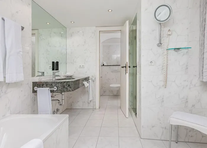 Hotel Und Restaurant Burg Schnellenberg